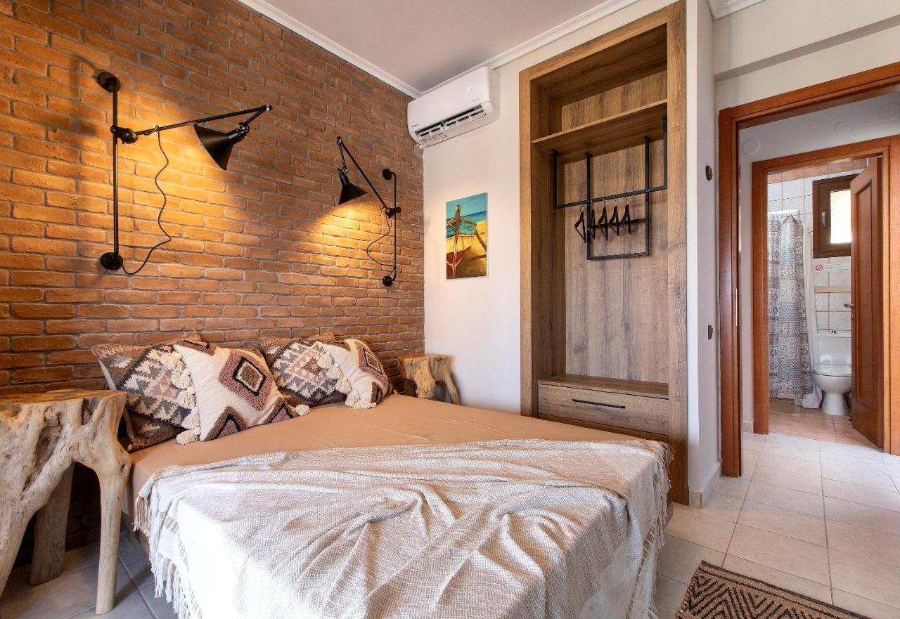 Porto Thea Alexandra Shared Pool Villa, 阿菲托斯 外观 照片