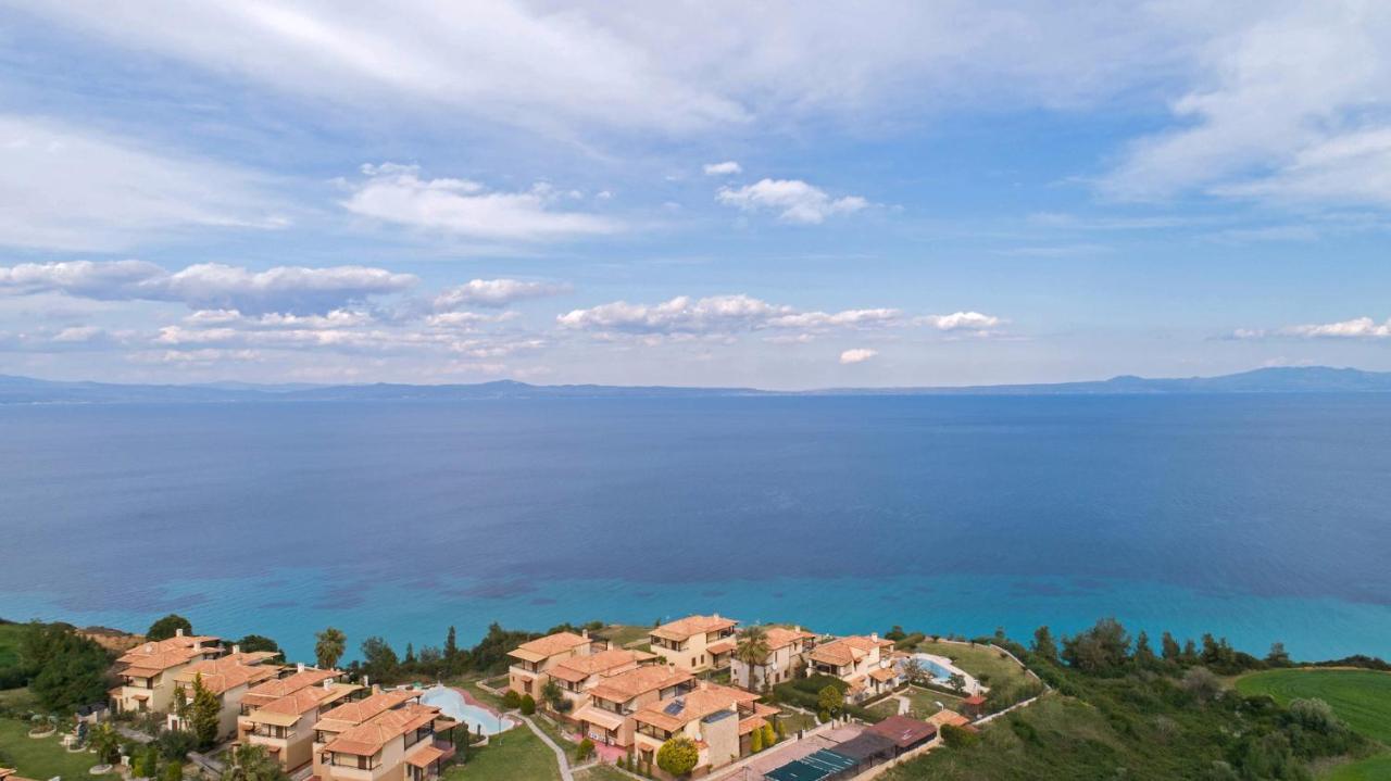 Porto Thea Alexandra Shared Pool Villa, 阿菲托斯 外观 照片